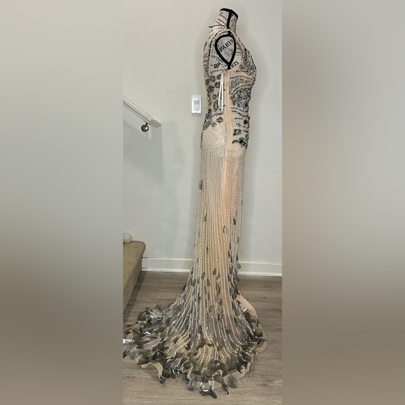 Musani Gold Beaded Evening Gown - Picture 9 of 11